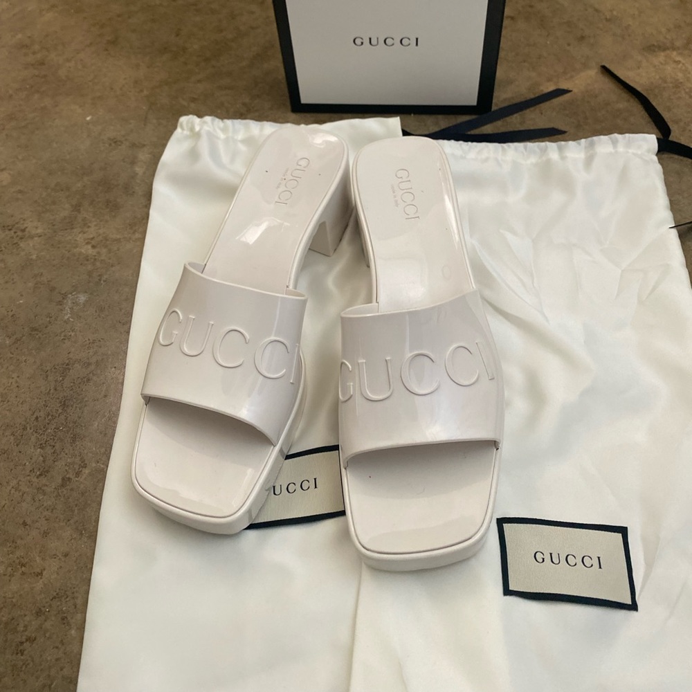 Gucci White Rubber Slide Sandal